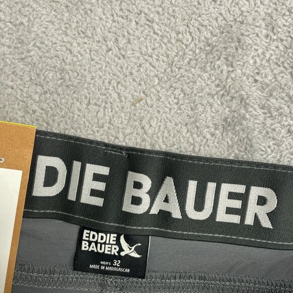 NEW Eddie Bauer Rainier 10” Tech Shorts Men’s 32 Cargo Outdoor Gray - Picture 4 of 7